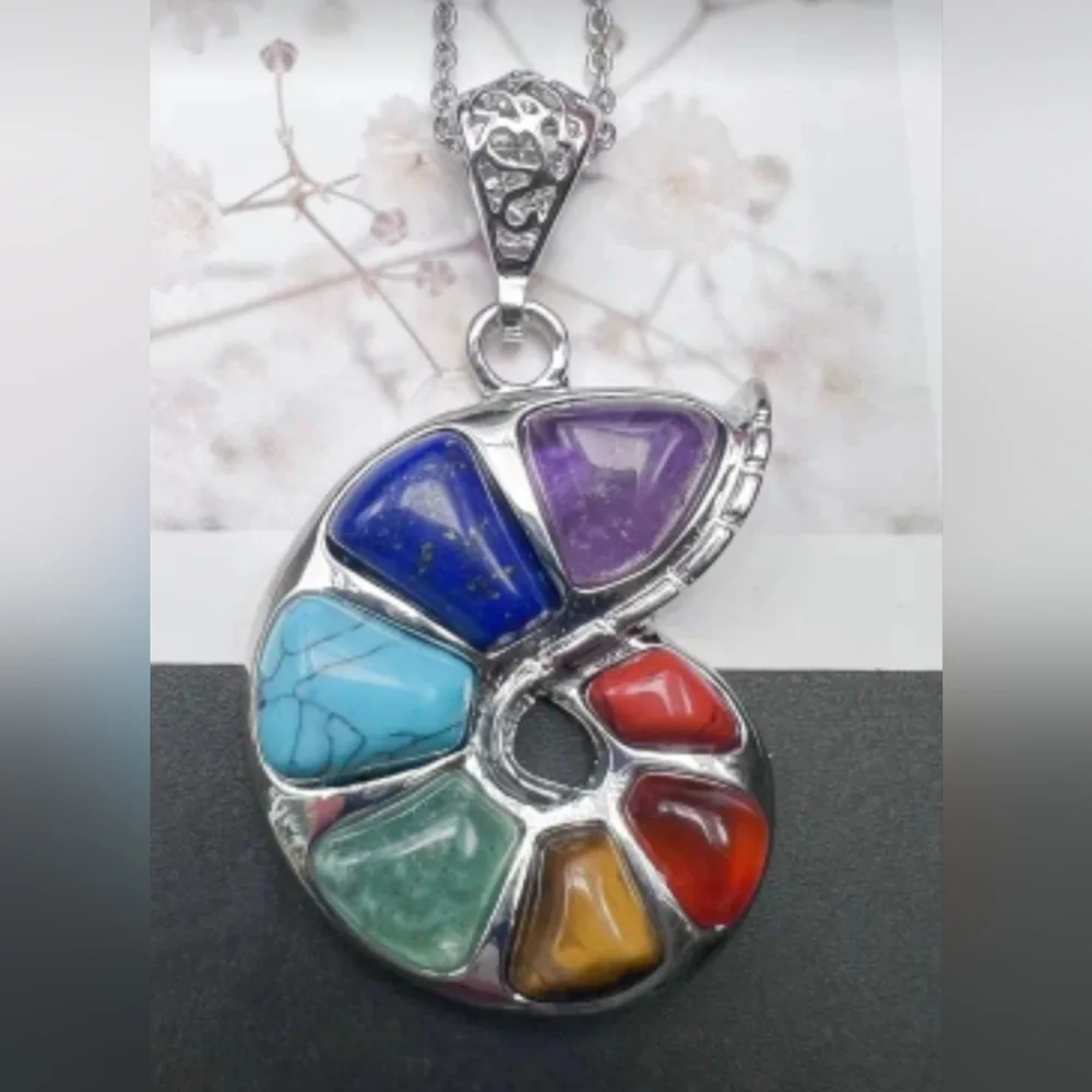 Multicolor Nautilus Natural 7 Stone Pendant Necklace